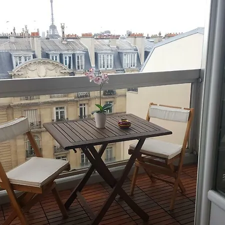 Appartement Studio Vue Tour Eiffel